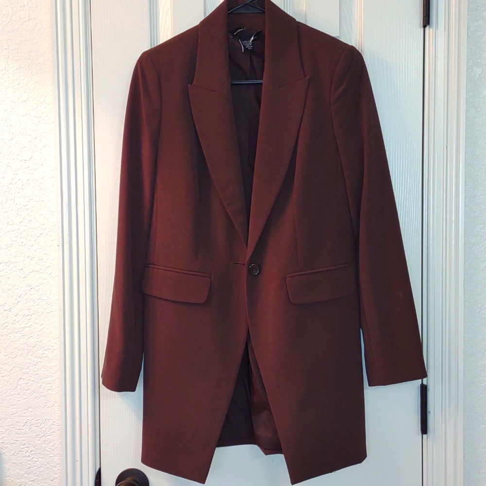 Pristine Moda International long brown blazer size 4!